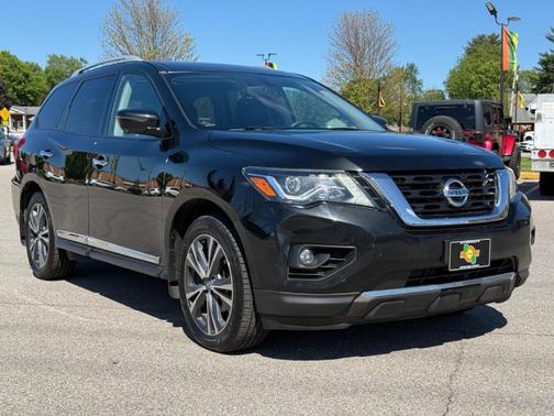 2020 Nissan Pathfinder Platinum