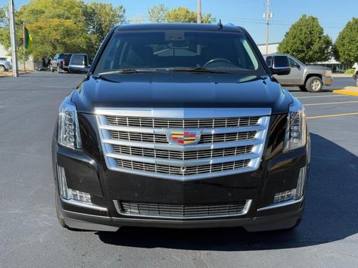 2020 Cadillac Escalade Luxury