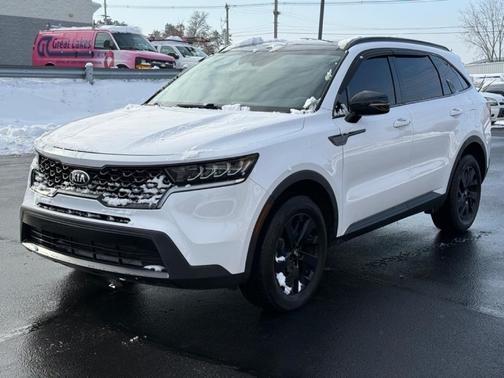 2021 Kia Sorento S