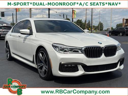 2017 BMW 750 i