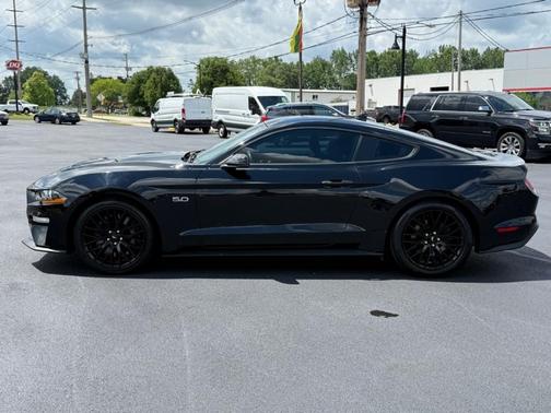 2021 Ford Mustang GT Premium