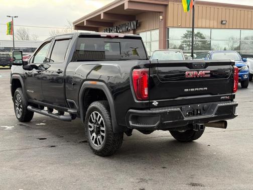 2022 GMC Sierra 2500 AT4