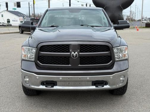 2017 RAM 1500 SLT