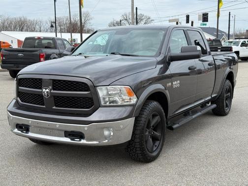 2017 RAM 1500 SLT