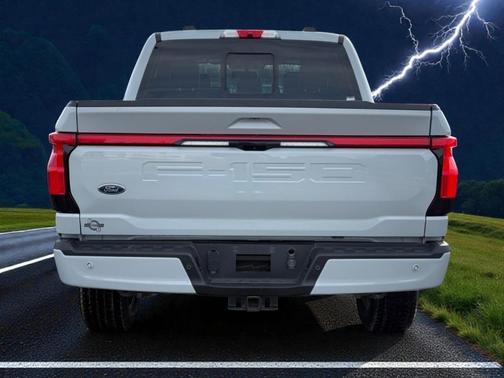 2023 Ford F-150 Lightning LARIAT