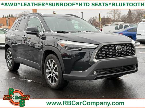 2022 Toyota Corolla Cross XLE