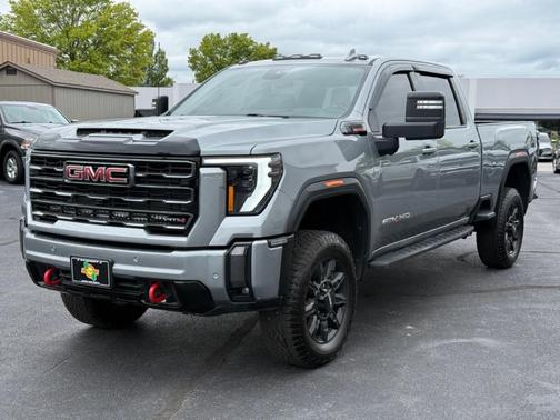 2024 GMC Sierra 2500 AT4