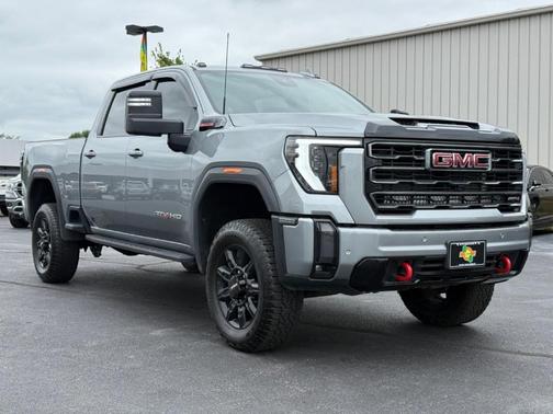 2024 GMC Sierra 2500 AT4