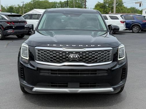 Black 2021 Kia Telluride LX