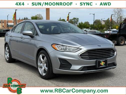 2020 Ford Fusion SE