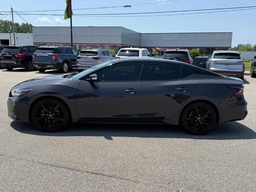 2021 Nissan Maxima Platinum