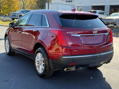 2019 Cadillac XT5 Base