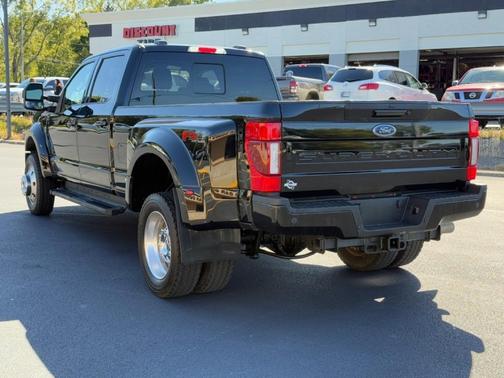 2022 Ford F-450 Lariat