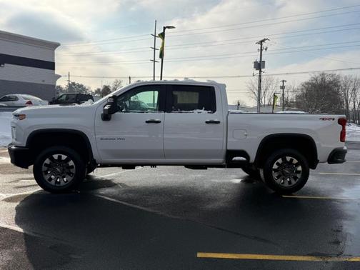2021 Chevrolet Silverado 2500 Custom