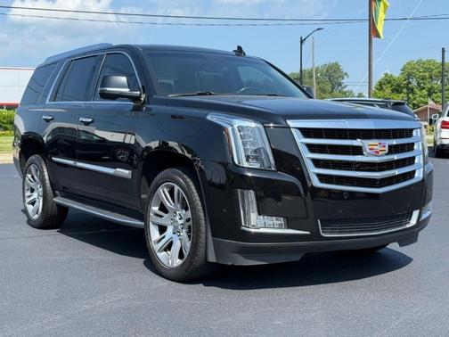 2018 Cadillac Escalade Luxury