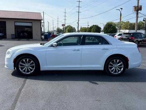 2019 Chrysler 300 Limited