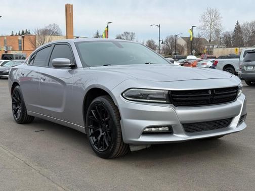 2018 Dodge Charger SXT Plus