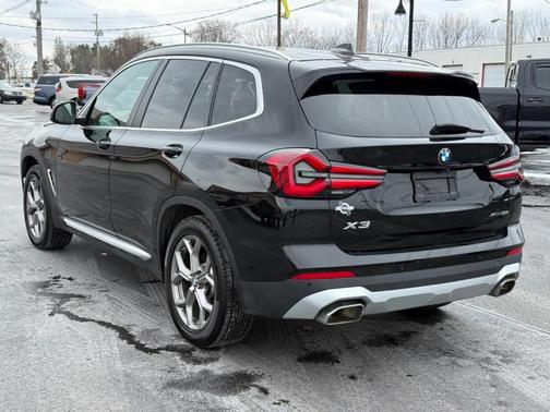 Black 2023 BMW X3 xDrive30i