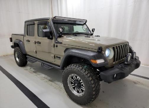 2020 Jeep Gladiator Sport