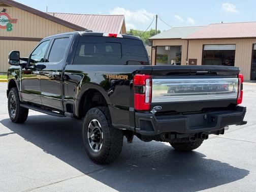 Agate Black 2024 Ford F-250 Platinum
