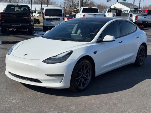 2020 Tesla Model 3 Standard Range Plus