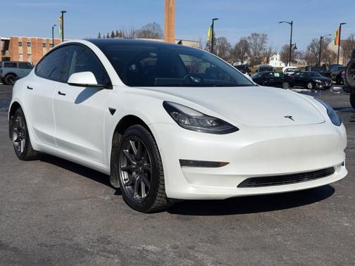 2020 Tesla Model 3 Standard Range Plus