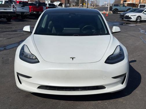2020 Tesla Model 3 Standard Range Plus