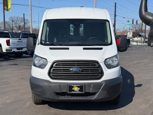 2017 Ford Transit-250 148 WB Medium Roof Cargo