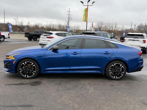 2023 Kia K5 GT-Line