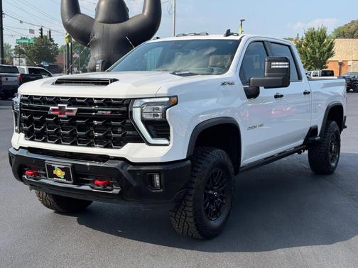 2025 Chevrolet Silverado 2500 ZR2