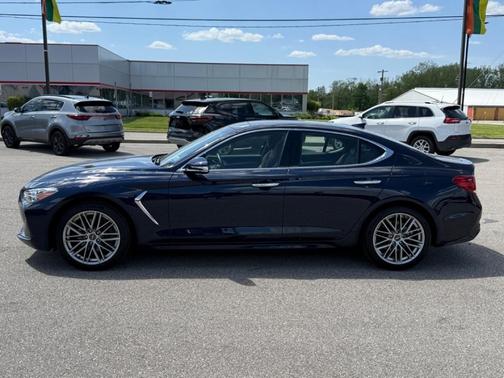 2021 Genesis G70 2.0T