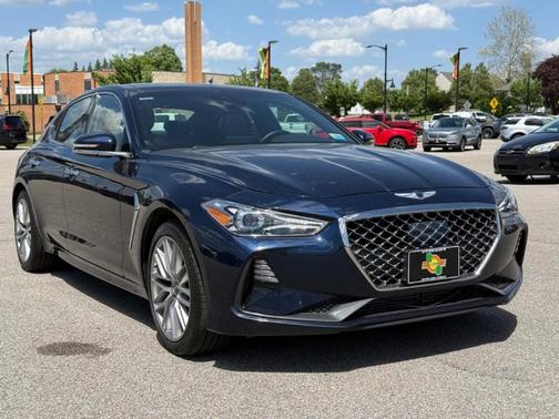 2021 Genesis G70 2.0T