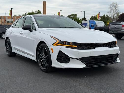 White 2023 Kia K5 GT