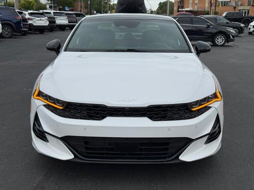 White 2023 Kia K5 GT
