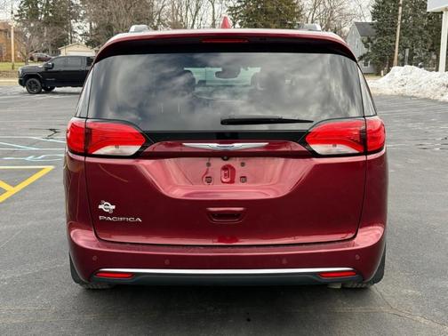 2019 Chrysler Pacifica Touring-L Plus