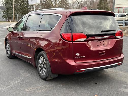 2019 Chrysler Pacifica Touring-L Plus