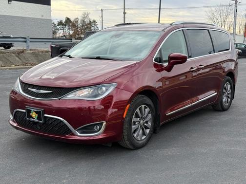 2019 Chrysler Pacifica Touring-L Plus