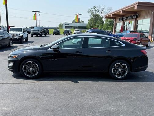 2022 Chevrolet Malibu LT