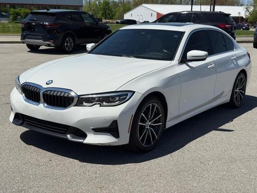 2021 BMW 330 i