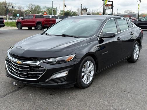 Black 2024 Chevrolet Malibu LT