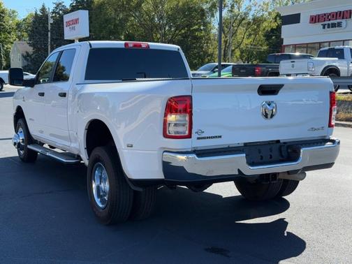 2024 RAM 3500 Big Horn