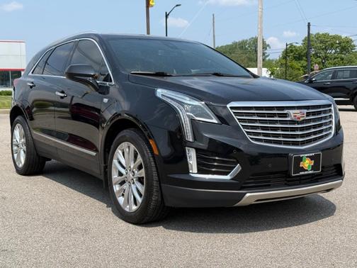 2017 Cadillac XT5 Platinum