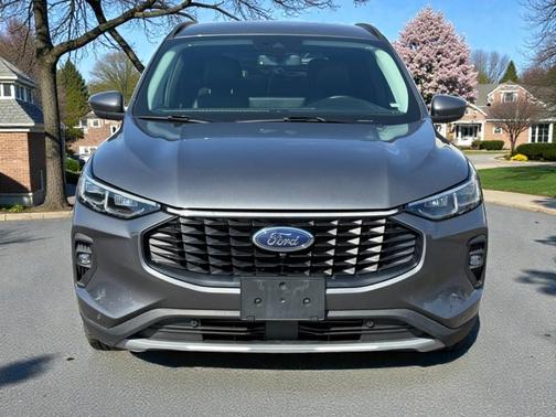 Gray 2024 Ford Escape Platinum
