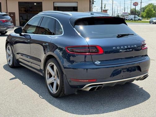 2015 Porsche Macan Turbo