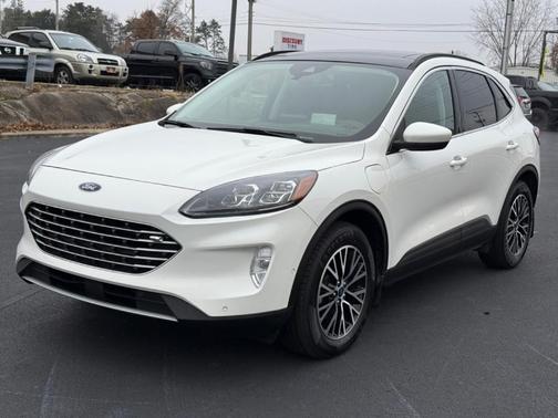 2021 Ford Escape PHEV Titanium