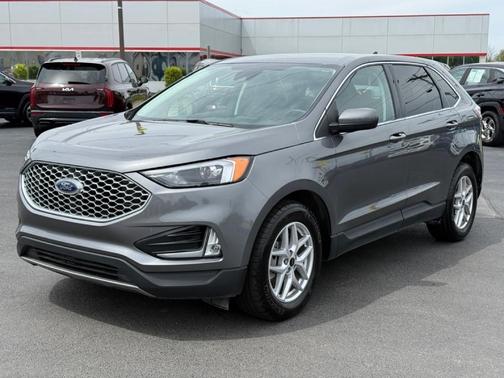 Gray 2024 Ford Edge SEL
