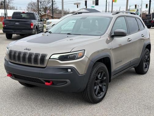 2019 Jeep Cherokee Trailhawk