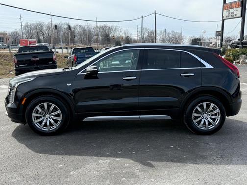2021 Cadillac XT4 Premium Luxury