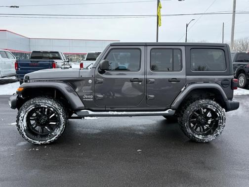 2019 Jeep Wrangler Unlimited Sahara