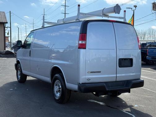 2017 Chevrolet Express 2500 Work Van